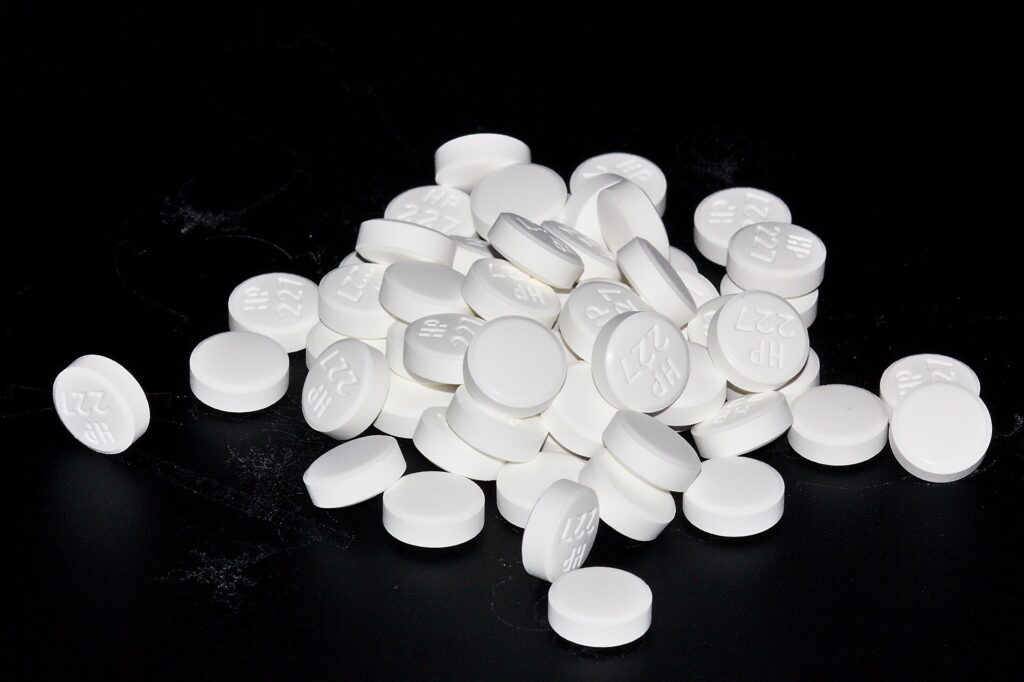 A pile of white tablets